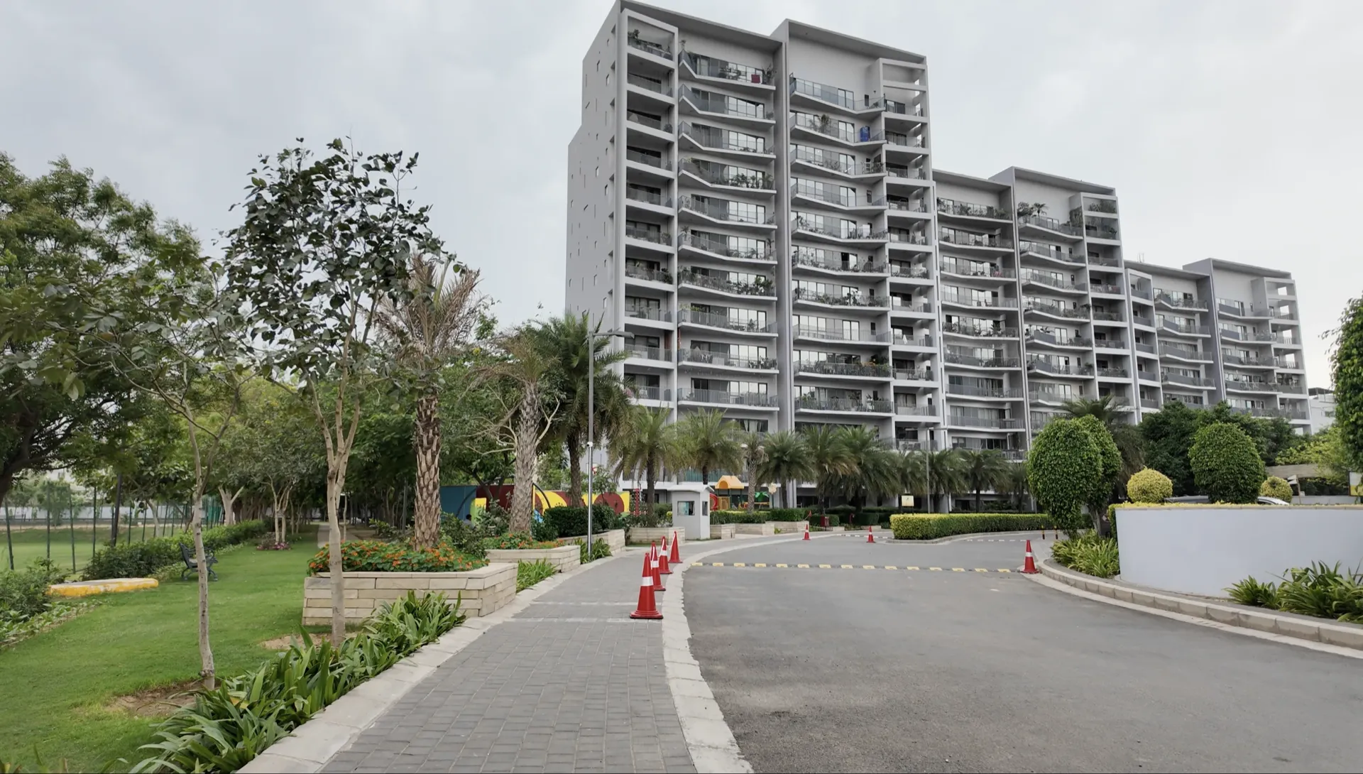 Ireo Skyon, Sector 60 — video tour